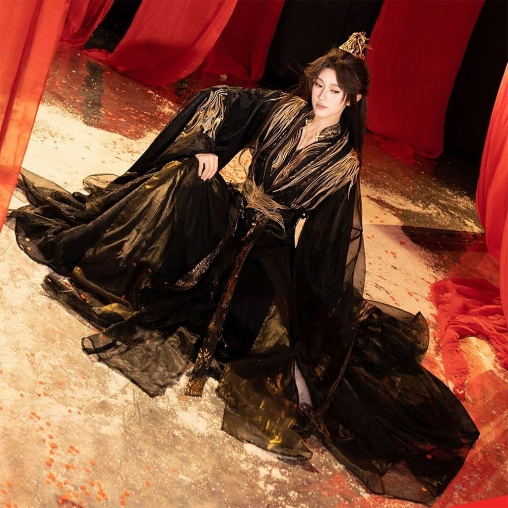 [Cangyang] ชุด Hanfu Wei Jin สีดำและทอง คอขึ้นยืน งานปักพรีเมียมสำหรับผู้ชายและผู้หญิง WWX2025.1
