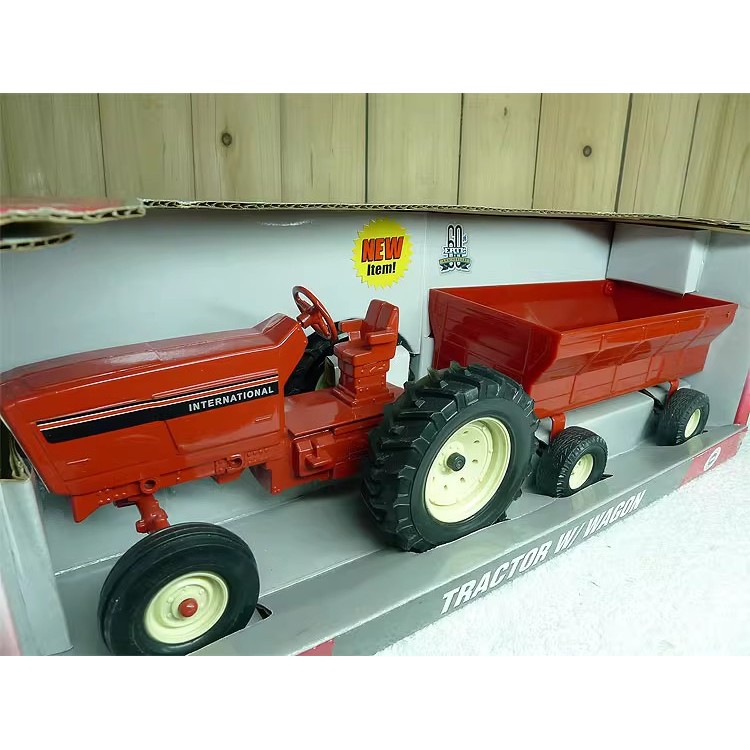 International Wagon International Wagon Alloy Tractor Tractor Tractor Model Out of Print ERTL 1: 16