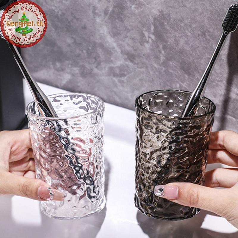 FENGFEI พลาสติกน้ํายาบ้วนปากแปรงสีฟันถ้วยพร้อมที่จับบ้านห้องน้ํา Tumblers แก้วแบบพกพาโปร่งใสผู้ถือแปรงสีฟัน TH