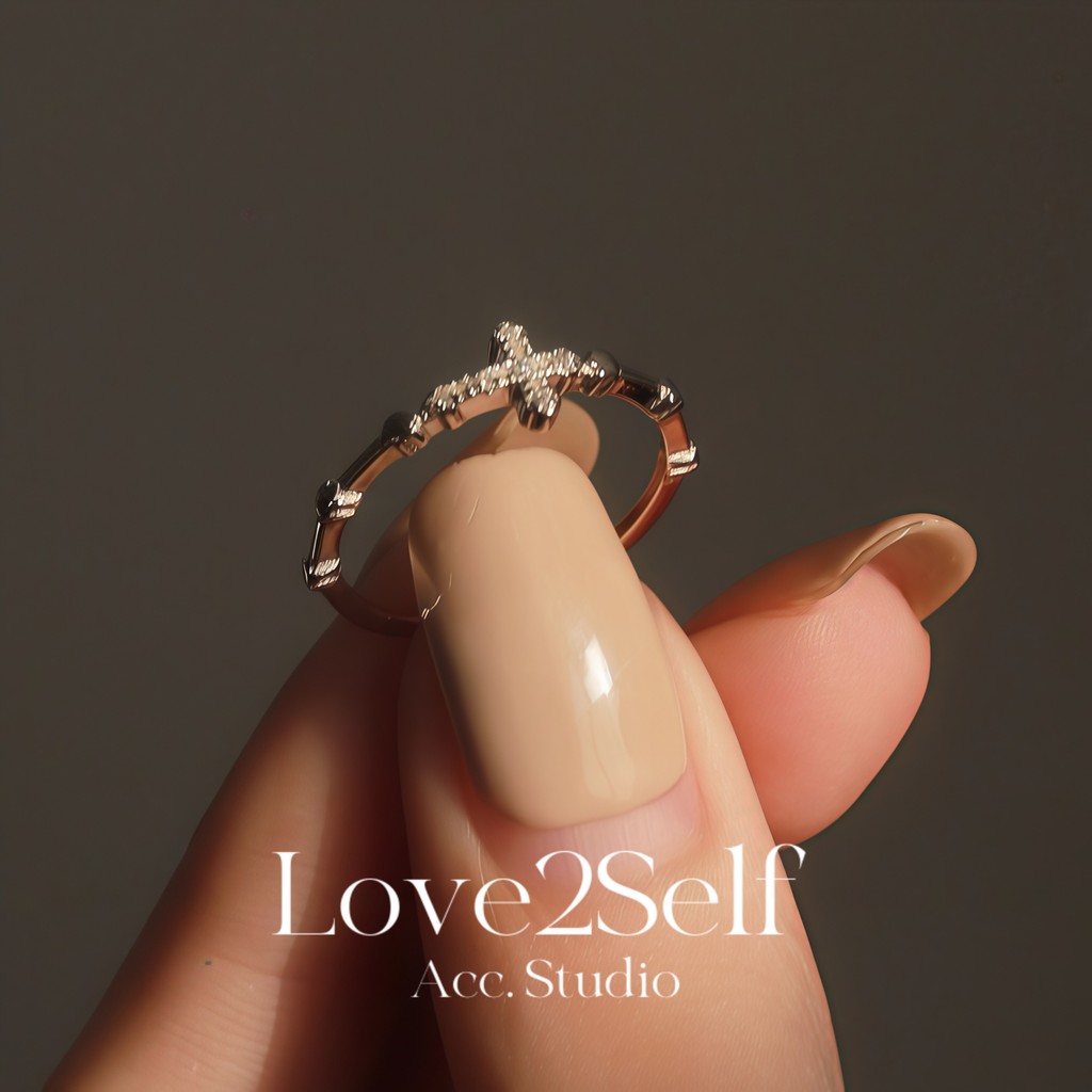 แหวนMinimalist Cross Zirconia สไตล์เรียบหรูสำหรับวันๆ และแฟชั่น