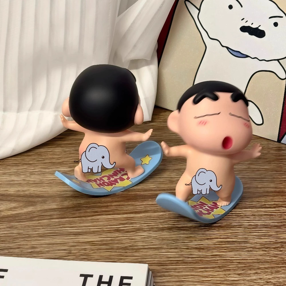 💥 จัดส่งจากประเทศไทย 💥Crayon Shin-chan Surfing คอสเพลย์ Bathe Action รูปอะนิเมะ COD สต็อกตุ๊กตาของเล่นสําหรับของขวัญเด็กคอลเลกชันเครื่องประดับรถบ้านเค้กตกแต่ง Gacha thumbnail 7