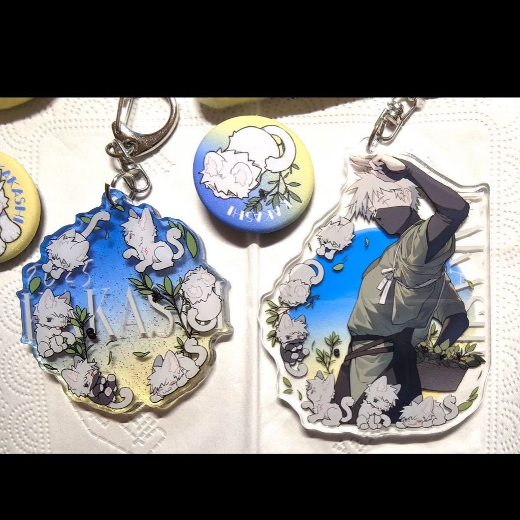 Hatake Kakashi Cat Anime Acrylic Keychain พร้อมใช้งานเป็นเครื่องประดับกระเป๋า ของขวัญน่ารักสำหรับเพื