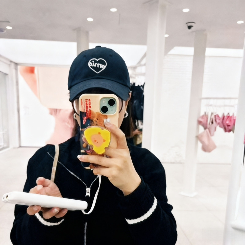 Halo studio พร้อมส่ง🔥หมวกเบสบอลลายปักอักษรหัวใจสวยงาม ไซส์ปรับได้ สวมใส่สบาย กันแดดกันUV ช่วยให้ใบหน้าดูเล็ก - รูปที่ 7