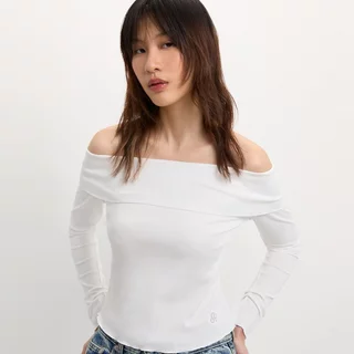 [Pomelo] เสื้อแขนยาวเปิดไหล่ / Off-Shoulder Top