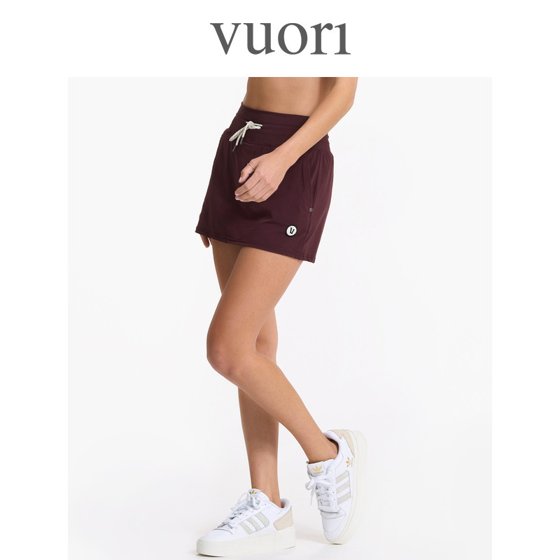Vuori กระโปรงเทนนิสมีสายลากและเอวสูง ยืดหยุ่นสบายสำหรับ 여성 VW394