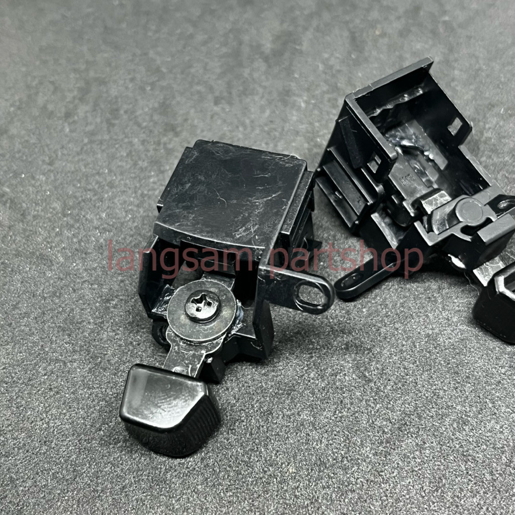 TOMBOL TURN SIGNAL KNOB ปุ่ม HOUSING VARIO 125 150 160 SCOOPY GENIO