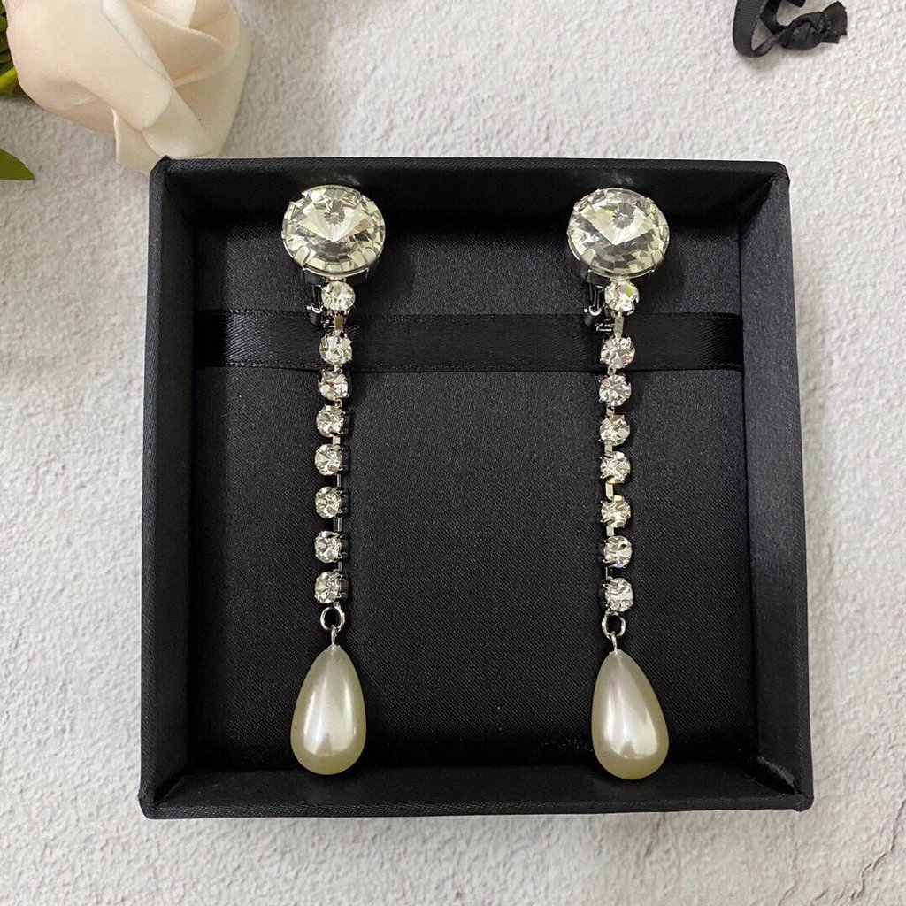 MiuMiu กิ๊บติดผมประดับมุกคริสตัล