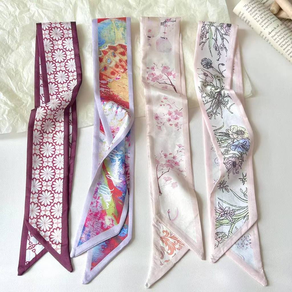 ผ้าพันคอไหมสีม่วงย้อนยุคของผู้หญิง พิมพ์ลายทแยง พร้อมเข็มกลัดผม และเครื่องประดับ