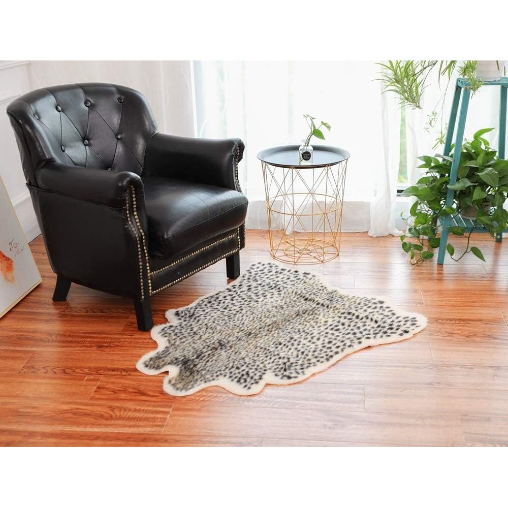 Leopard Print Rug, Cute Faux Cheetah Rugs Cowhide Skin Fur Rug Animal Printed Area Rug Cheetah Carpe