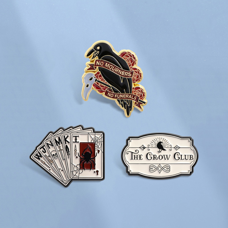 เข็มกลัด enamel pin Dark Six of Crows พร้อมแพ็กเกージสวยงาม เป็นของขวัญสำหรับแฟนคลับ
