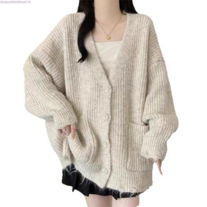 Bemingtop1001(Freesize)-BMG Ease V Cardigan คาร์ดิแกนใส่ง่ายสบายตัว พร้อมโลโก้ BEMINGที่คุมโทน