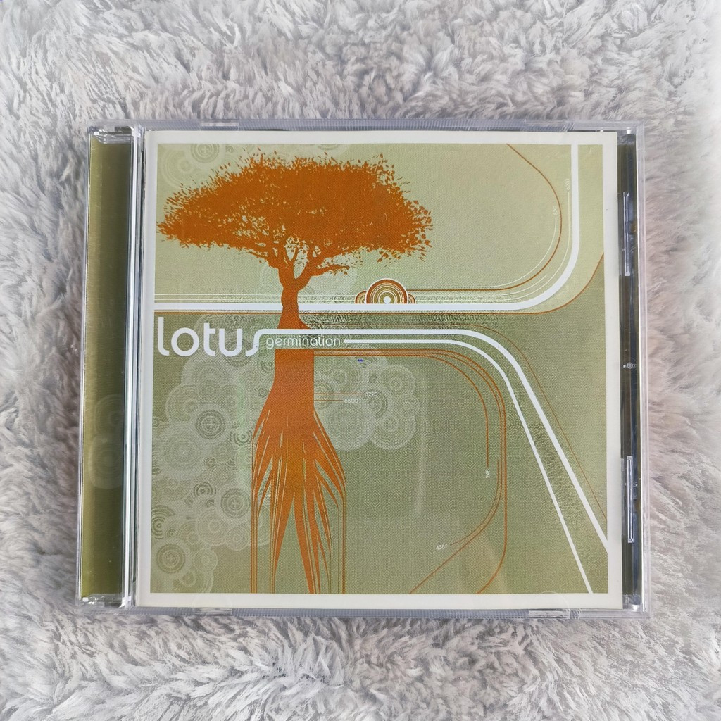 Z823 อัลบั้มซีดีงอกบัว C0103