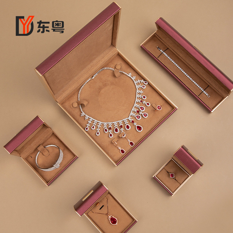 ใหม่ High-End Arc กล่องเครื่องประดับสไตล์จีน UV Craft แหวนจี้สร้อยคอกล่องเก็บเครื่องประดับของขวัญกล่อง