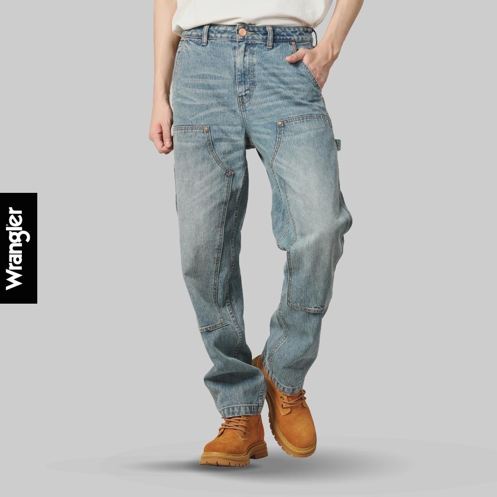 WRANGLER กางเกงยีนส์ผู้ชาย คอลเลคชั่น Casey Jones เอวกลาง ทรงตรง double knees รุ่น WR F125MDKWN25 สียีนส์อ่อน