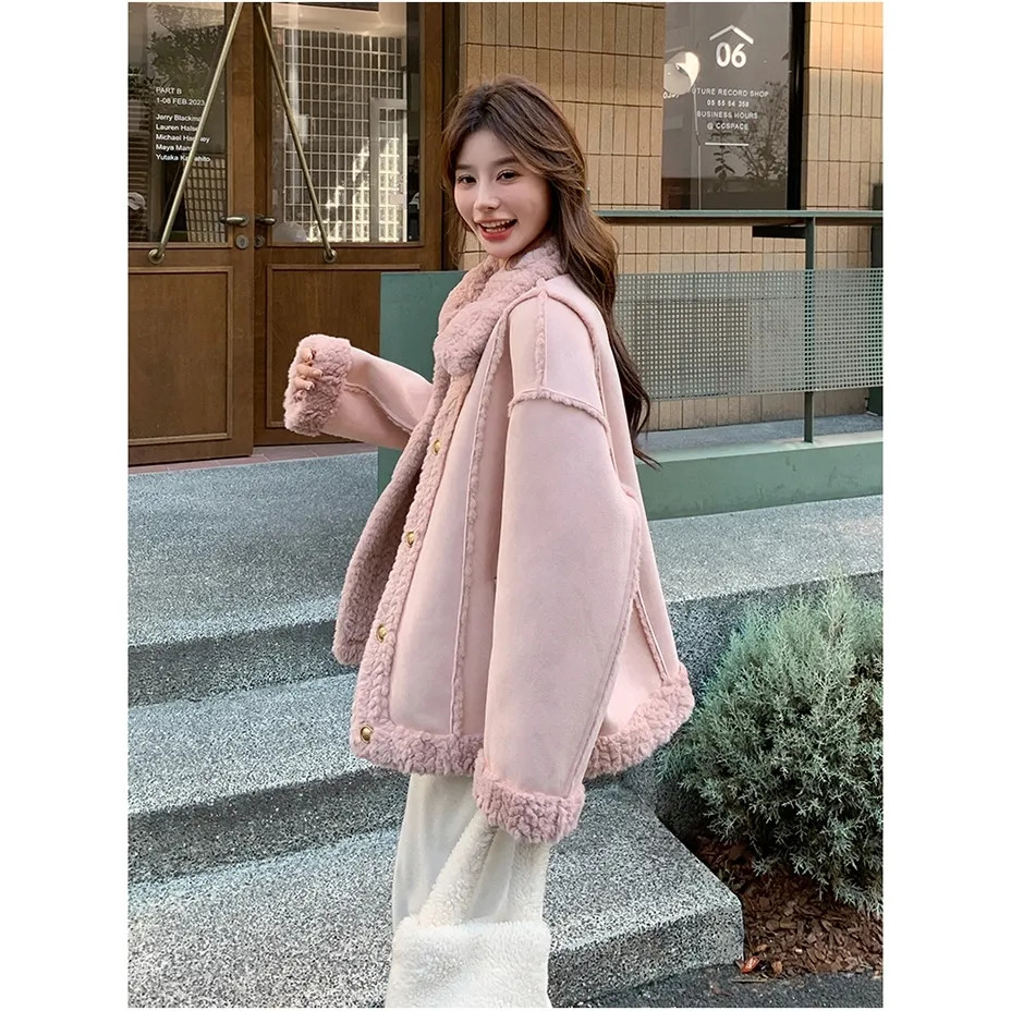 เสื้อกันหนาวโค้ทสีชมพูสำหรับผู้หญิง ดีไซน์ใหม่ พร้อมขนสัตว์เนื้อแกะนุ่มนวล