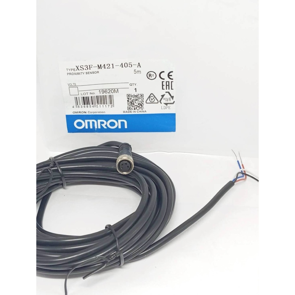 XS3F-M421-405-A สินค้าพร้อมส่งแล้วในไทย XS3F-M421-405-A Newแท้