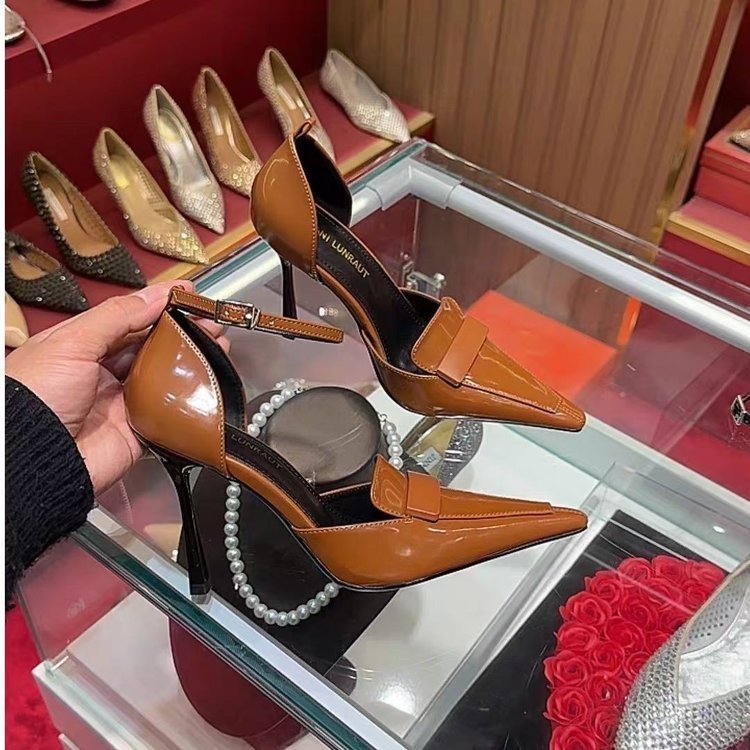 รองเท้าส้นสูงสุภาพสตรี ส้นสูงโปร่งแสงทรงพอยต์Toe ไซซ์ 34-42