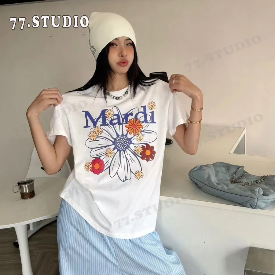 COD (กรุงเทพจัดส่งสินค้า)Mardi เสื้อยืดคอกลมแขนสั้นพิมพ์ลายฤดูร้อนสำหรับผู้หญิง – ทรงหลวม ลำลอง สบาย และเท่ ราคา ถูกที่สุด ดีลบีเคเค รูปภาพหลัก