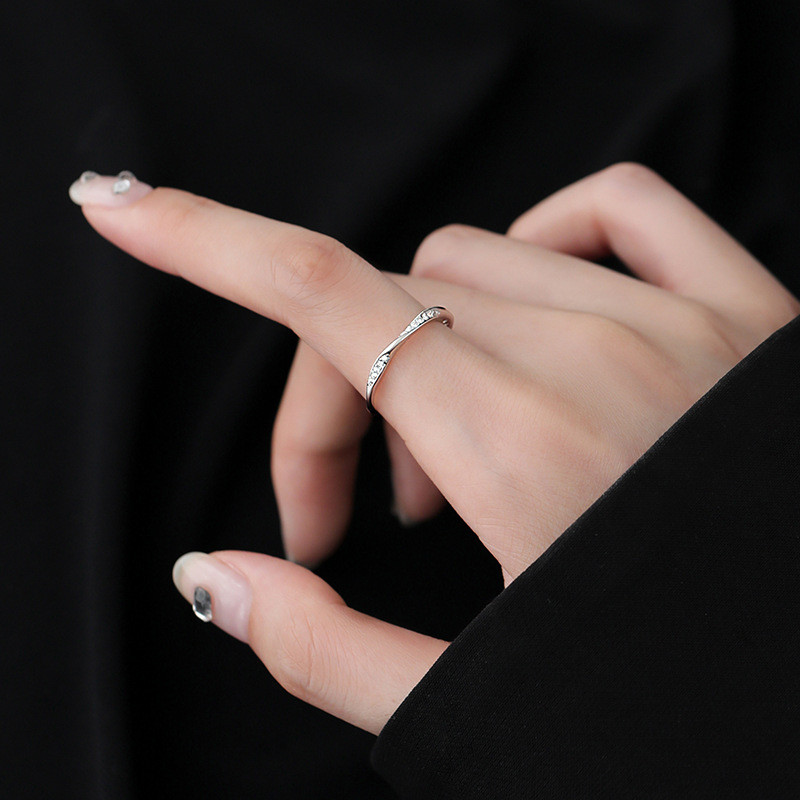 แหวนหญิง_moebius ออกแบบแฟชั่น สำหรับฤดูร้อน