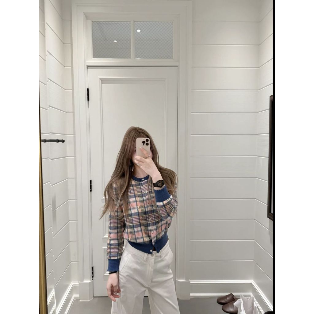 เสื้อกันหนาวลายสก๊อต ทรงกระชับแขนยาว สวมใส่ง่ายในฤดูใบไม้ร่วงและหนาว