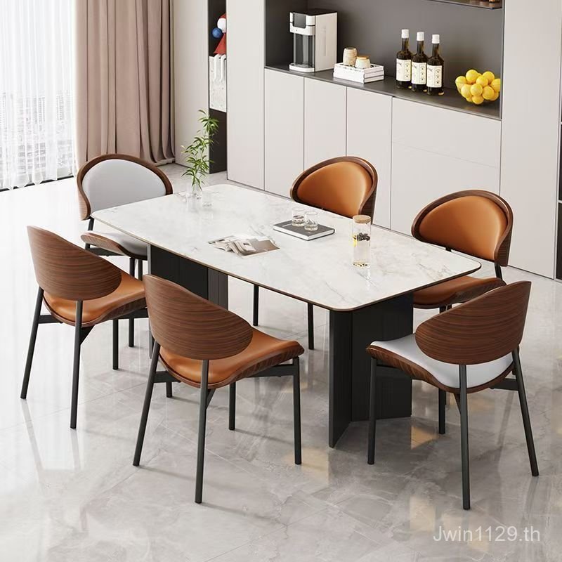 ลืม สไตล์โบราณแสงหรูหราครัวเรือนสีดําหลักไม้เนื้อแข็งเก้าอี้รับประทานอาหารเก้าอี้อุปทานโรงงานย้อนยุค