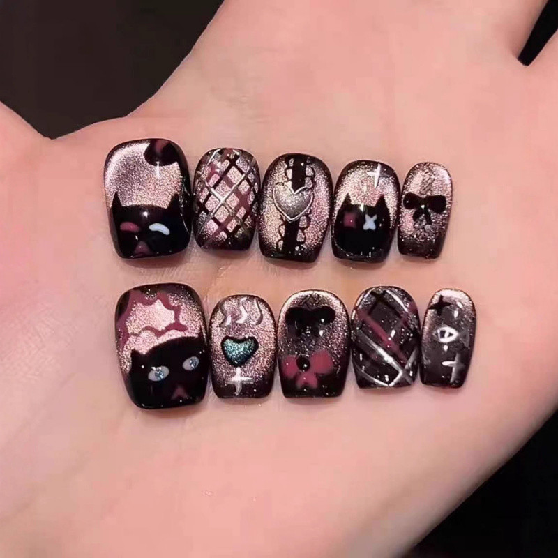 Cool Sparkling Black Pink Cat Eye มือวาด Cat Line รูปหัวใจสวมใส่เล็บสั้นที่ถอดออกได้