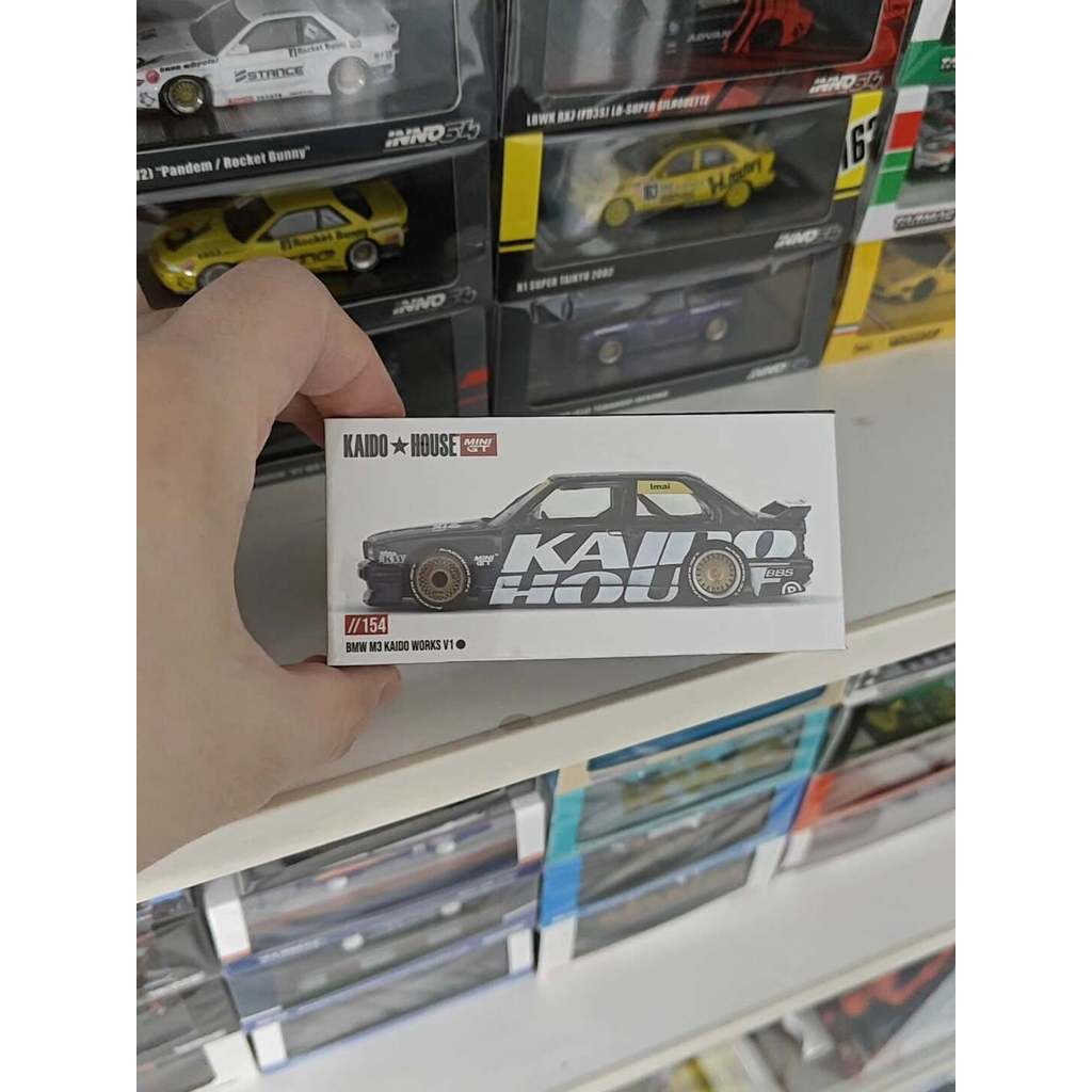 KAIDO HOUSE x MINIGT เบอร์ 154 BMW M3 E30 KAIDO WORKS V1 ใหม่เอี่ยมยังไม่ได้เปิด