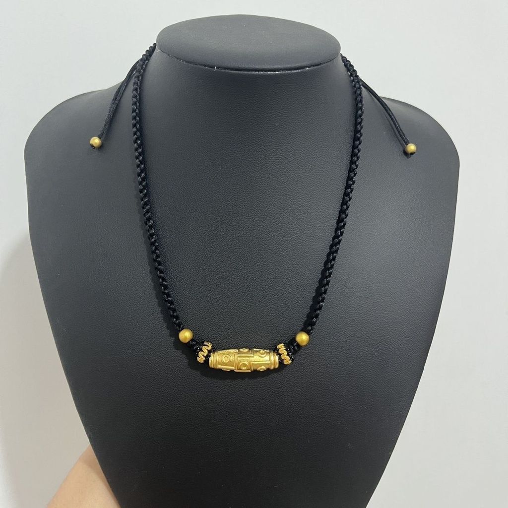 สร้อยข้อมือ Dzi Beads ลายทรายทอง ทำมือ พร้อมใช้งาน