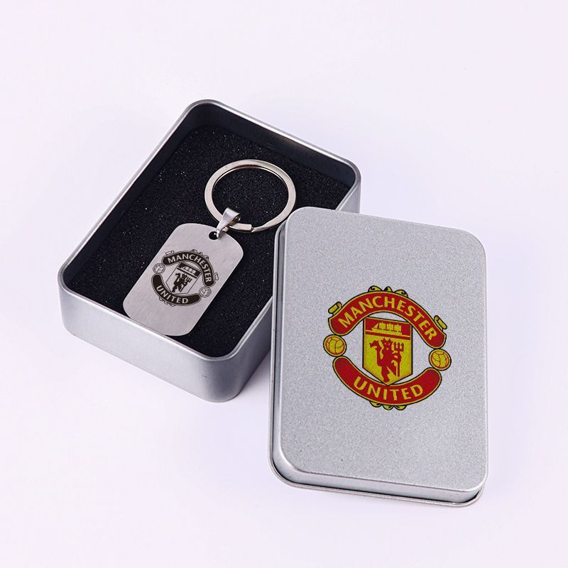 พวงกุญแจสโมสรฟุตบอลยุโรปอุปกรณ์พัดลมคลาสสิก Royal Malaysia Manchester United AC Milan Team Army Brand Free Gift Box