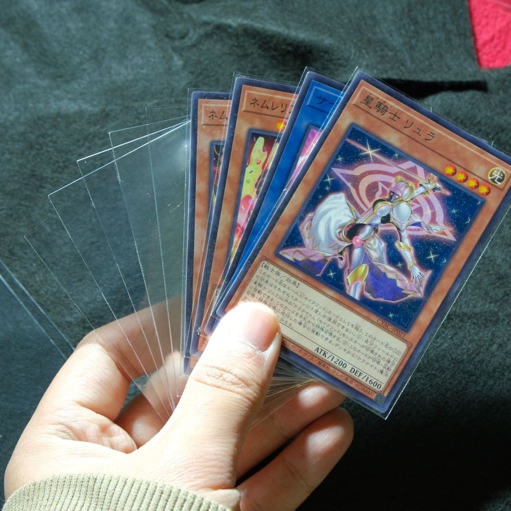 /61 * 88 Card Holder Card Film Game King Ultraman Pokémon Game King Card Holder Card Holder Can Phot