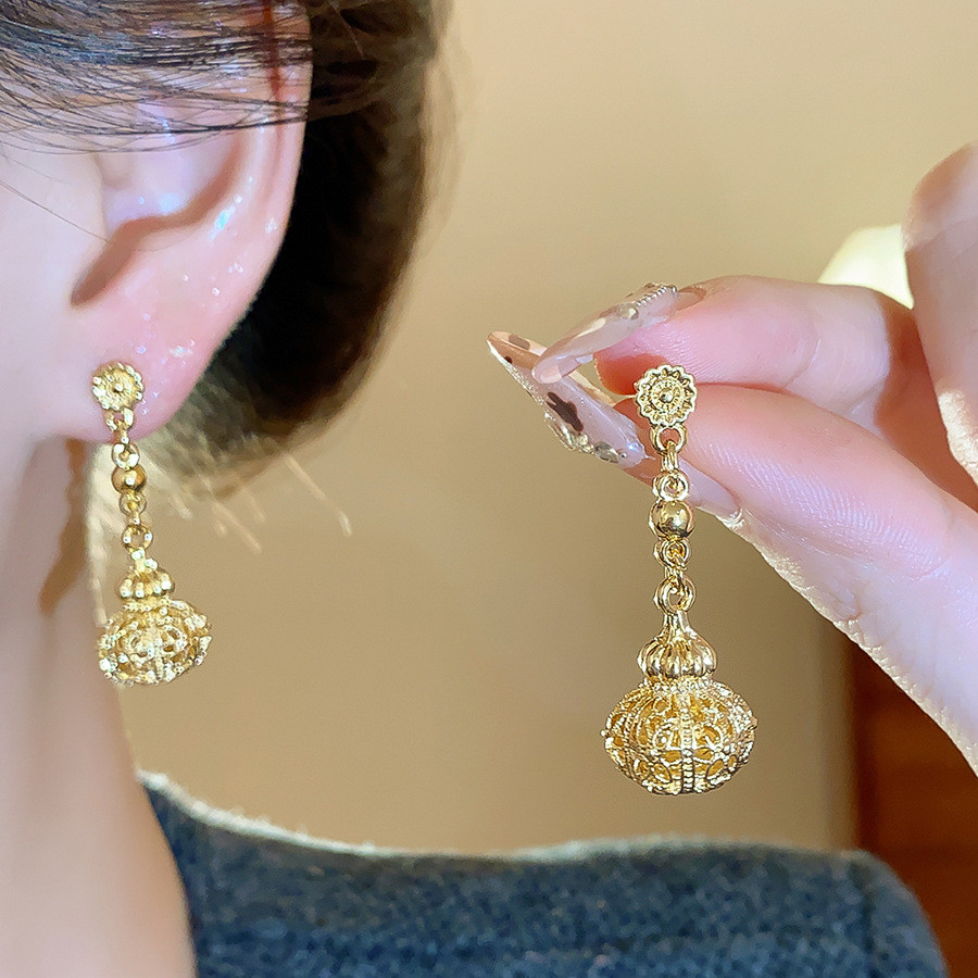 [Jewbeauty]ต่างหูจี้โคมไฟวงกลมลายเข็มเงิน สไตล์ศาลฝรั่งเศส
