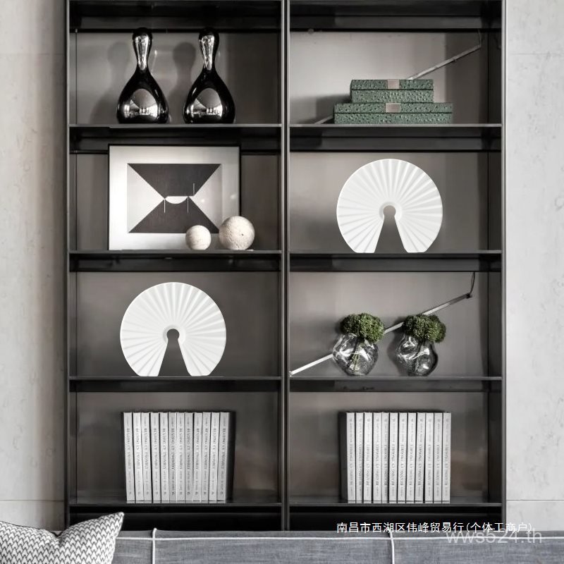 เครื่องประดับเซนตกแต่งนุ่มอาคารอาคารตู้ไวน์ทางเข้ารุ่นห้อง พระเจ้า แร็คห้องนั่งเล่นสร้างสรรค์ใหม่สไต