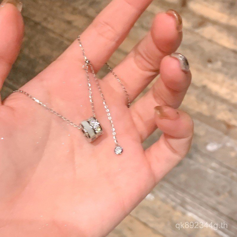 การออกแบบผลิตภัณฑ์ใหม่ความรู้สึกส925เงินสเตอร์ลิงแสงหรูหราอุปกรณ์เสริมพู่หญิงจี้ขนาดเล็กเอวสร้อยคอซอ