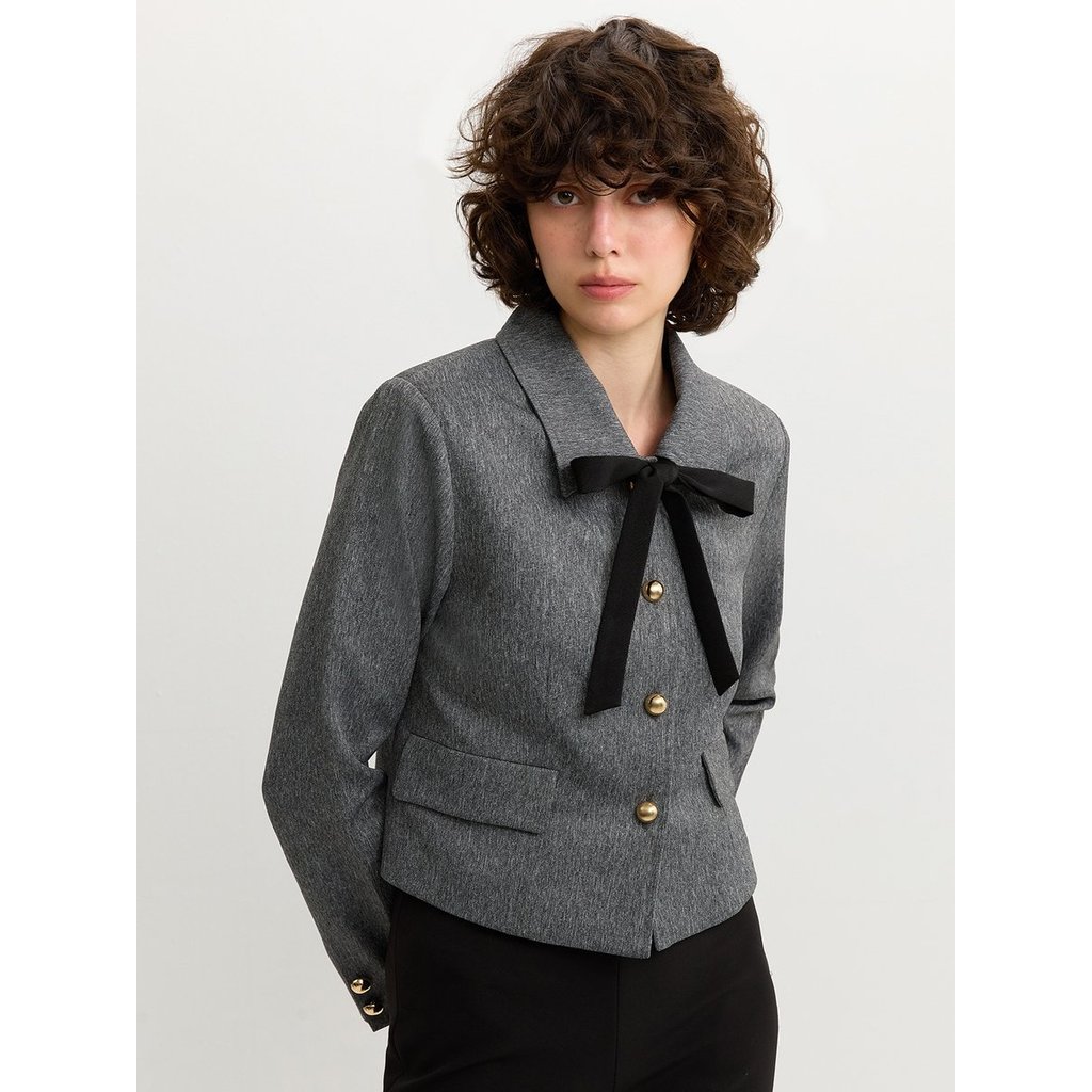 [Pomelo] เบลเซอร์ทรงครอปแต่งโบว์ Cropped Bow Blazer