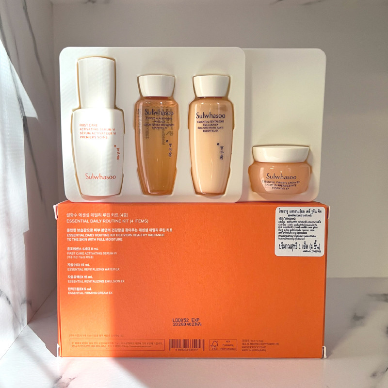Sulwhasoo Essential Daily Routine Kit เซ็ตบำรุงผิวหน้าเป็นประจำ 4 ชิ้นเพื่อผิวหน้าอ่อนเยาว์