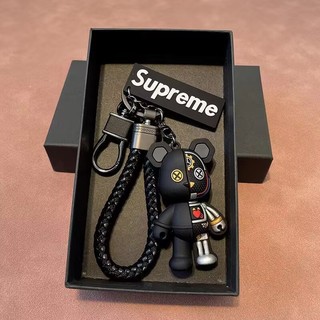 (พวงกุญแจ) พวงกุญแจ เทรนด์คุณภาพสูงกลไกหมีรถ Keyfob บุคลิกภาพของขวัญคู่รักสามมิติตุ๊กตากระเป๋าแขวนสำหรับของขวัญวันหยุดเล็ก ๆ น้อย ๆ