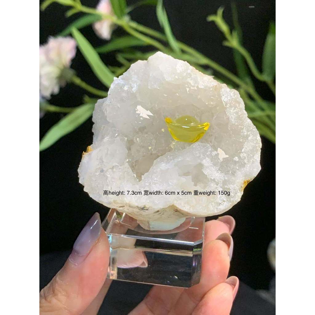 按摩洛原皮白水คริสตัลโมร็อกโก Raw Skin Clear Quartz Geode