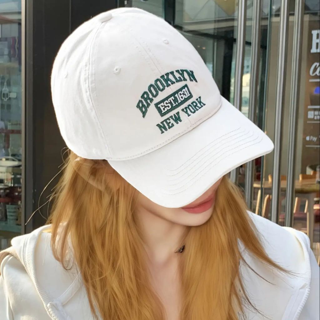 หมวกเบสบอลโลโก้ Brooklyn New York ปรับขนาดได้ น้ำหนักเบา และระบายอากาศดีสำหรับผู้ชายและผู้หญิง