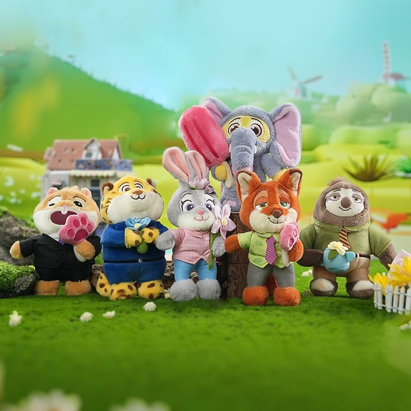 ตุ๊กตาดิสนีย์ Judy Hopps, Chet, พวงกุญแจ Lightning McQueen และตุ๊กตา Nick Claw