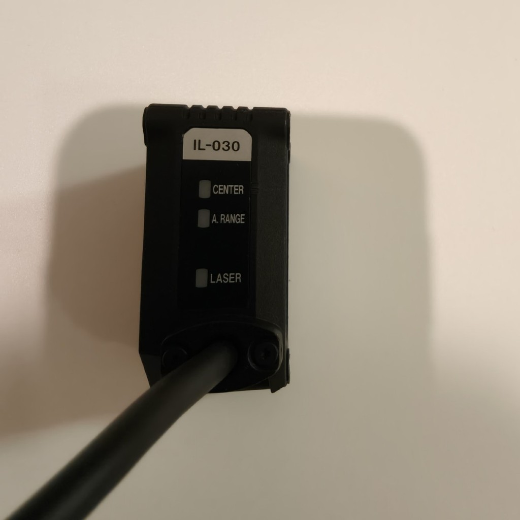 Keans เลเซอร์ Displacement Sensor IL-030/IL-300/IL-1050/IL-S065 ยี่ห้อใหม่ Negotiable Shipping