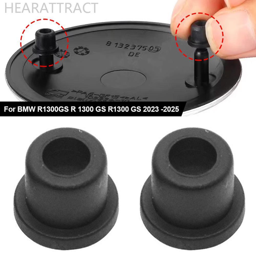 HEARATTRACT 2 ชิ้นรถโลโก้สัญลักษณ์ Grommet ผู้ถือคลิปสําหรับ BMW 3 5 7 E32 E34 E36 E38 E39 E46 E53 E