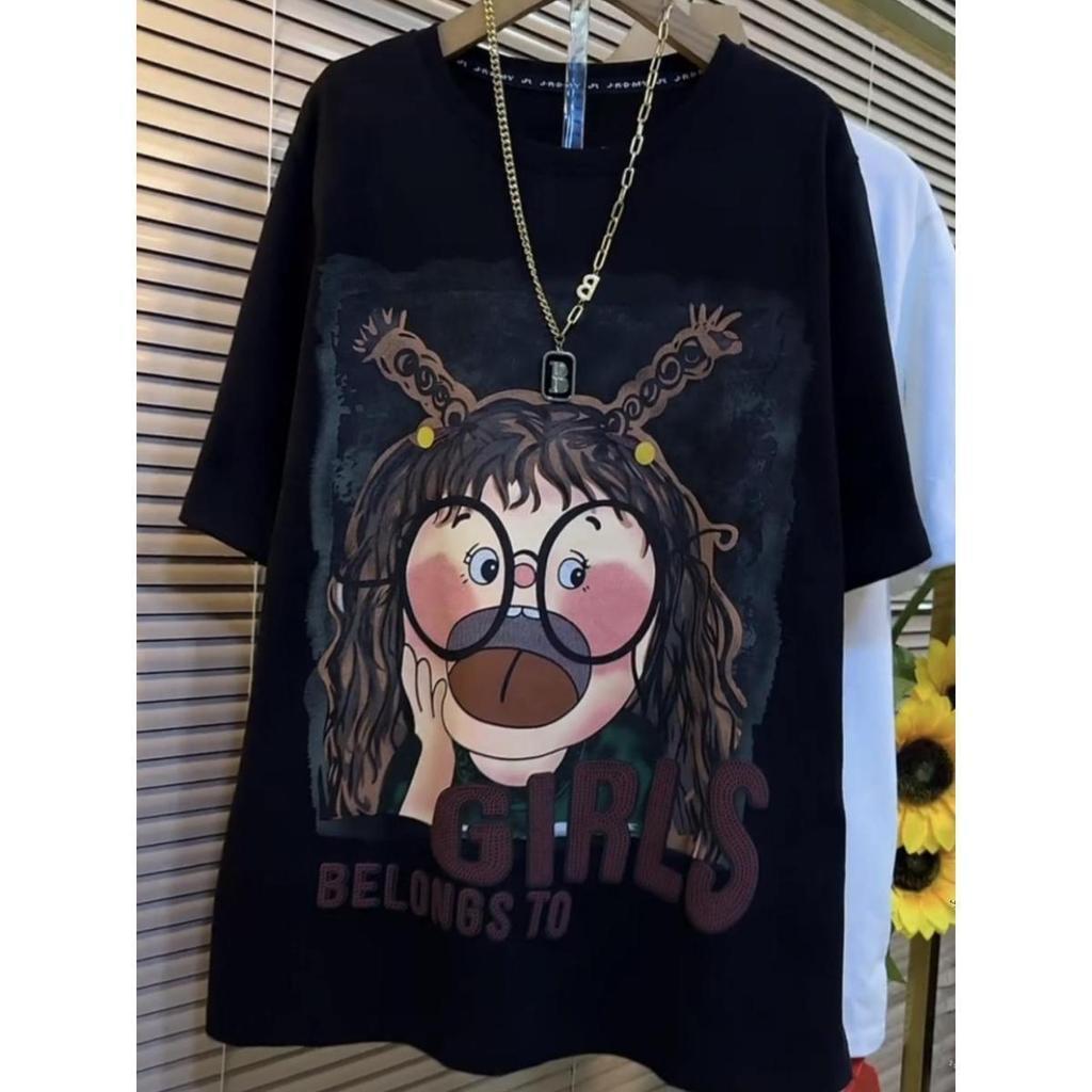 Top.basic🔥เสื้อสีดําOversize ผ้าCOTTONลาย "GIRLS BELONBS TO" เนื้อผ้าเกรดพรีเมียม คอกลม ใส่สบาย【COD】