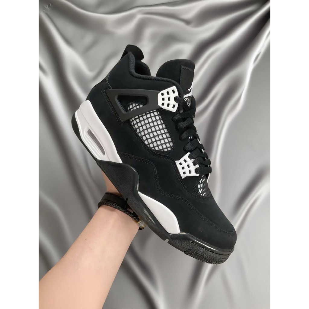 Air Jordan AJ4 Retro Black White Thunderbolt