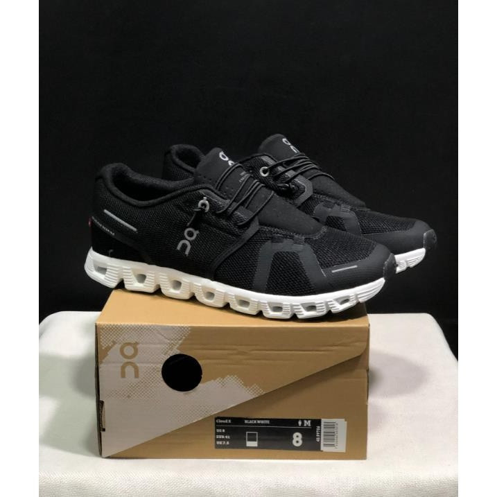 Oncloud 5 รองเท้าผ้าใบสำหรับทุกคน น้ำหนักเบา ระบายอากาศได้ดี