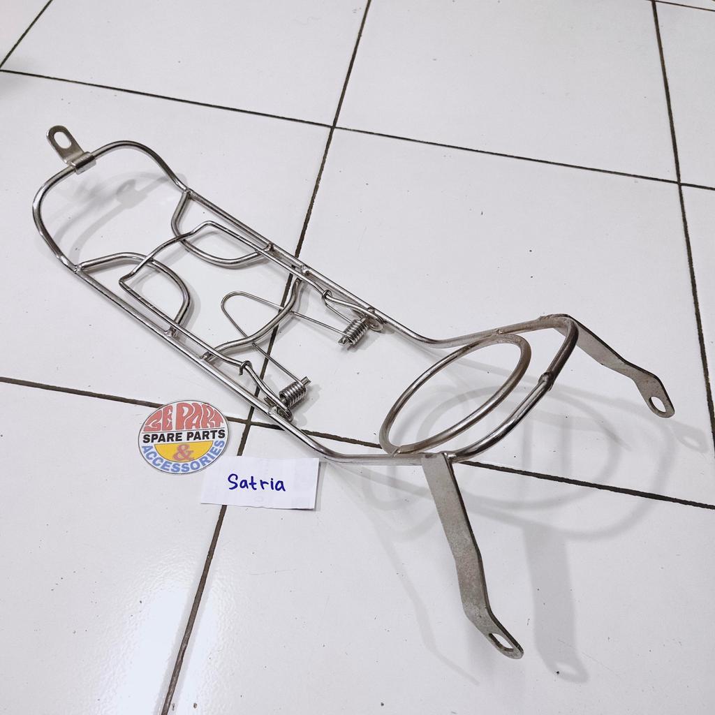 [3E อะไหล่และ Acc] Satria 2T กลาง Suzuki Satria RU 120 2-Stroke Clamp Rack Rare Item