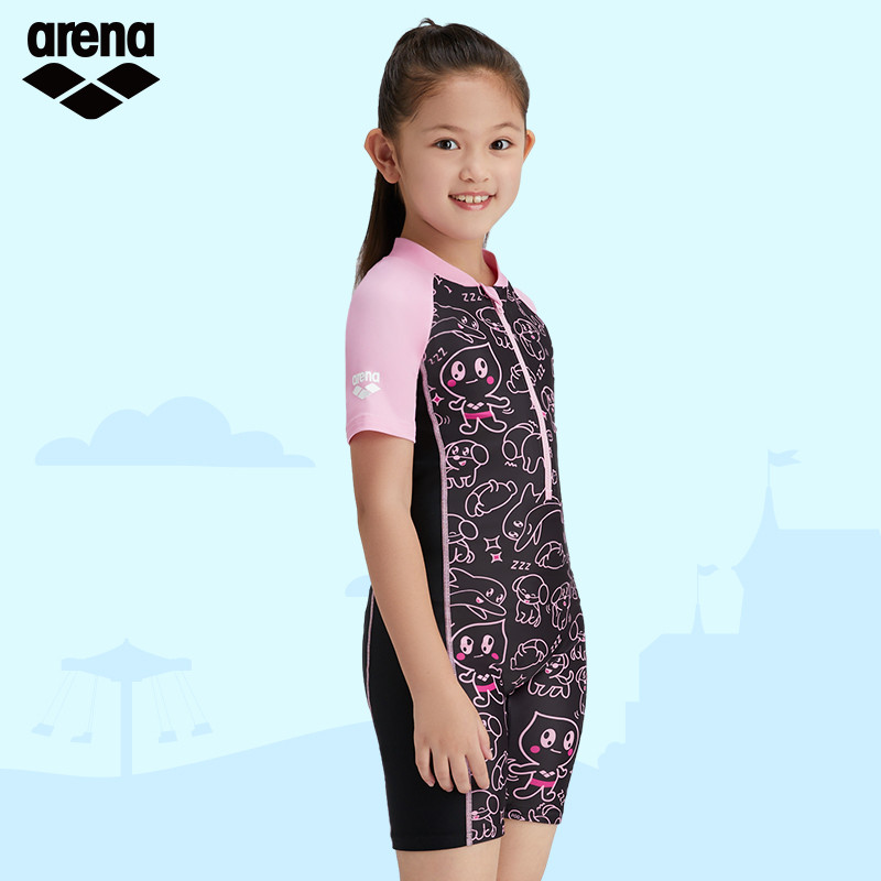 Arena ชุดว่ายน้ำแขนสั้นยาวถึงเข่าแบบชิ้นเดียวขนาดกลางสำหรับเด็กรุ่นใหม่สำหรับผู้ชายและผู้หญิง