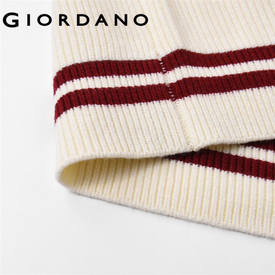 GIORDANO เสื้อคาร์ดิแกนผู้ชาย Men's Relaxed Cardigan (Harry Potter) 01055622 - รูปที่ 4