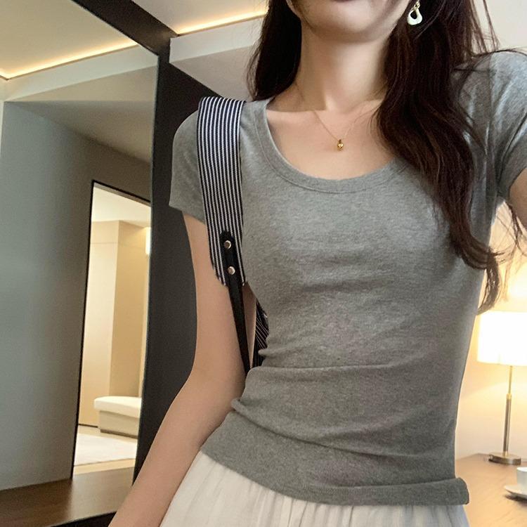 โปรโมชั่นประจำสัปดาห์นี้คือ ซื้อ 1 แถม 1 ไหล่ขวาขนาดใหญ่U-คอSlimคอต่ำเสื้อยืดแขนสั้นสีขาวสำหรับผู้หญิงฤดูร้อน 2025 - รูปที่ 6