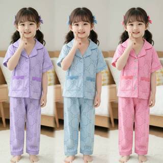 PINKชุดนอนเด็กแขนสั้นขายาว คอปก กระดุม มีกระเป๋าหน้า ผ้าคอตต…