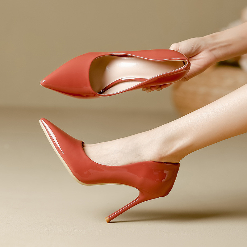 คุณภาพรองเท้าผู้หญิง Niche Classy Celebrity รองเท้ารองเท้าส้นสูงผู้หญิง Stiletto ส้นต้นฤดูใบไม้ผลิสี